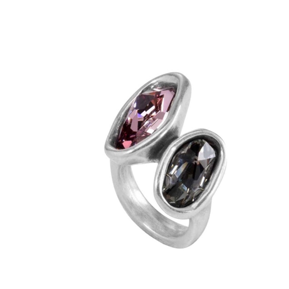 YesYes ring